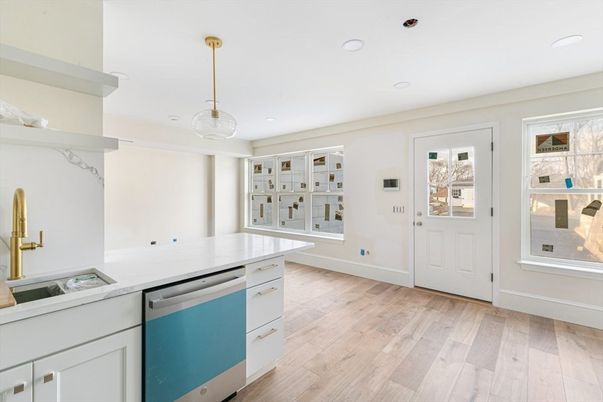 Interior, Kitchen, Pendant Lights, Recessed Lighting, Wood Texture Flooring