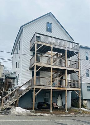 Exterior, Facade, None