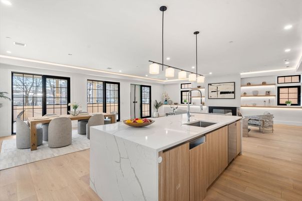 Dining room, Interior, Kitchen, Pendant Lights, Recessed Lighting, Stainless Steel Appliances, Wood Texture Flooring