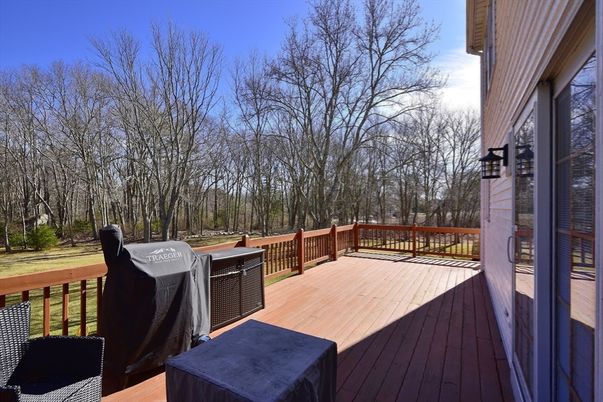 Exterior, Wood Texture Flooring