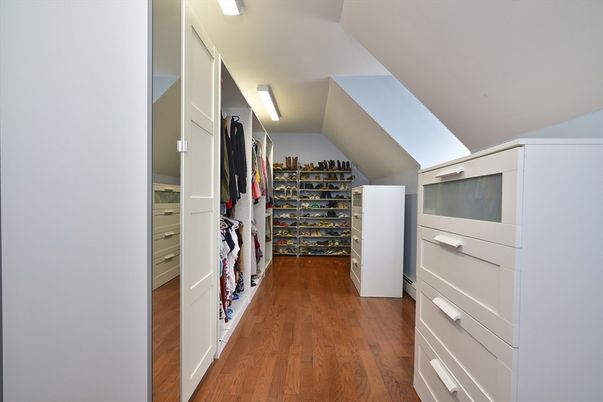Interior, Walk-in Closets, Wood Texture Flooring