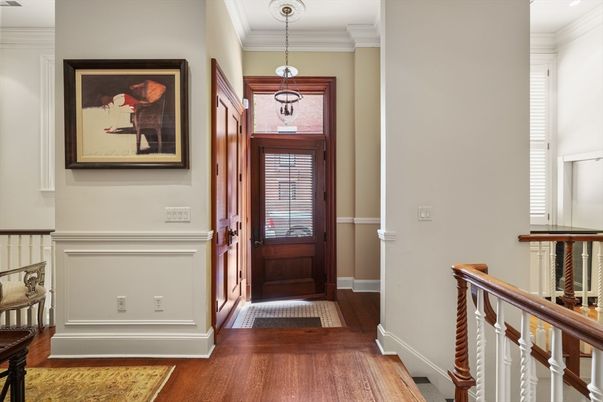 Interior, Pendant Lights, Wood Texture Flooring