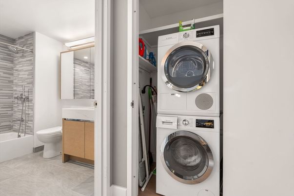 Bathroom, Interior, Utility Closets, Washer