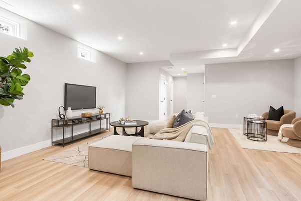 Interior, Living room, Recessed Lighting, Wood Texture Flooring