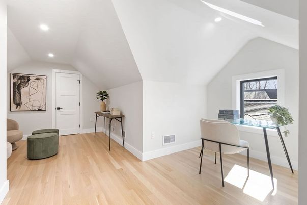 Home Office, Interior, Recessed Lighting, Wood Texture Flooring