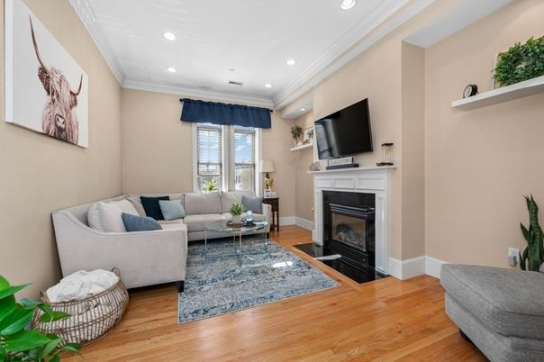 Fireplace, Interior, Living room, Recessed Lighting, Wood Texture Flooring