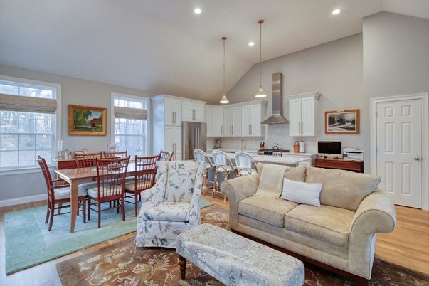 Dining room, Interior, Kitchen, Living room, Pendant Lights, Recessed Lighting, Stainless Steel Appliances, Wood Texture Flooring