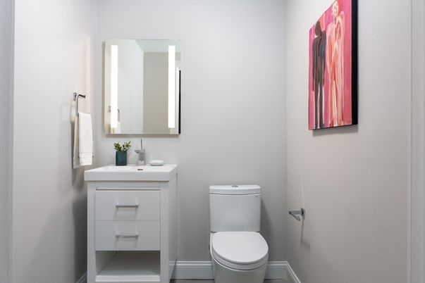 Bathroom, Interior