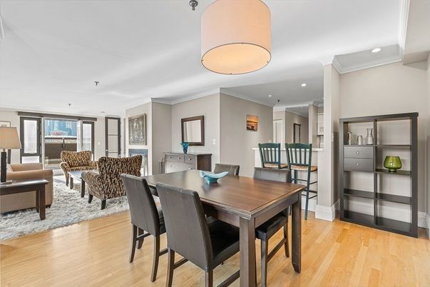 Dining room, Interior, Living room, Recessed Lighting, Wood Texture Flooring