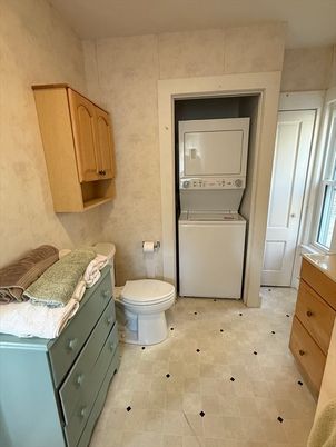 Bathroom, Interior, Utility Closets, Washer