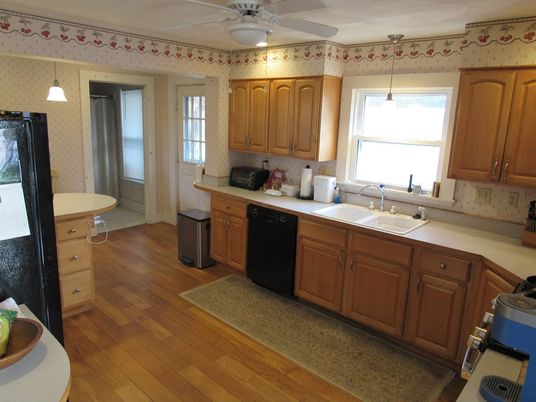 Interior, Kitchen, Pendant Lights, Wood Texture Flooring