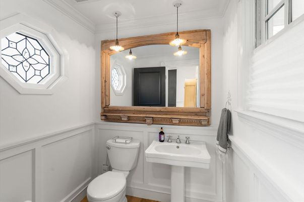Bathroom, Interior, Pendant Lights, Wood Texture Flooring