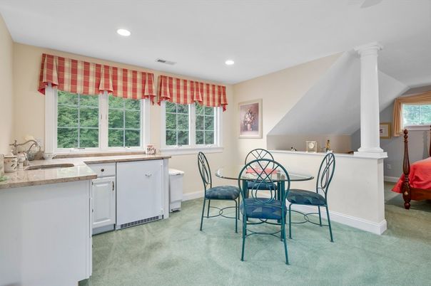 Dining room, Interior, Kitchen, Recessed Lighting