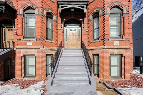 Exterior, Facade, Brick Facade, Rowhouse