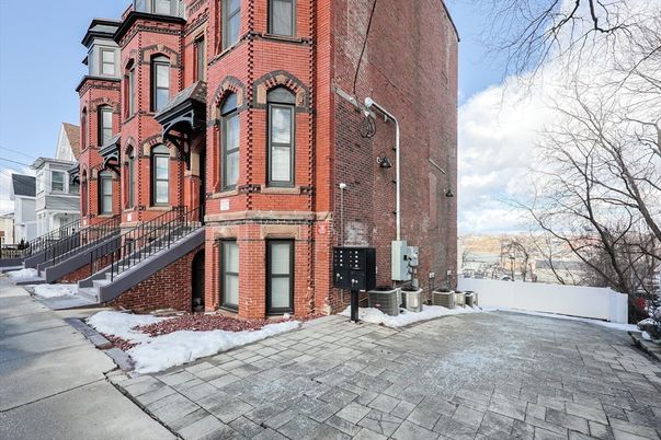 Exterior, Facade, Brick Facade, Rowhouse