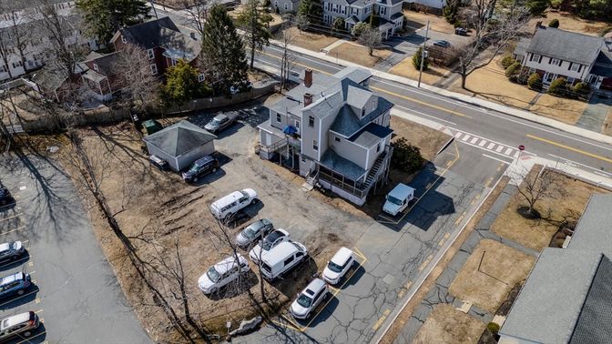 Exterior, Drone