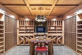 Chandelier, Interior, Wine Storage, Wooden Beams, Wooden Ceilings