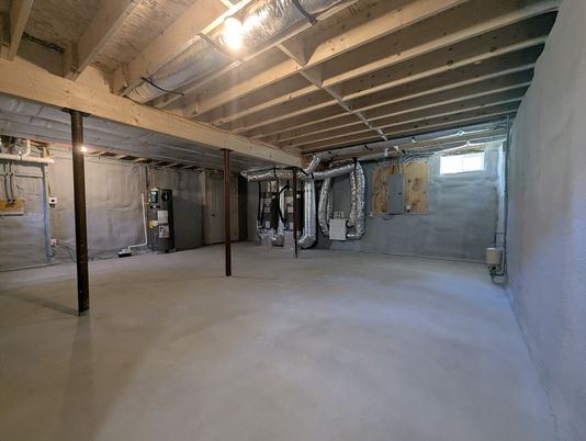 Interior, Wooden Beams