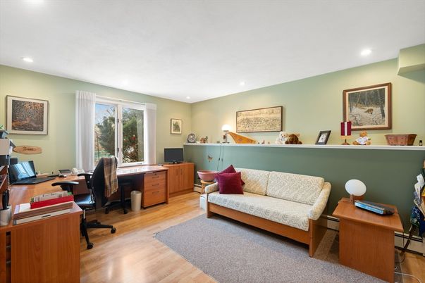 Home Office, Interior, Recessed Lighting, Wood Texture Flooring