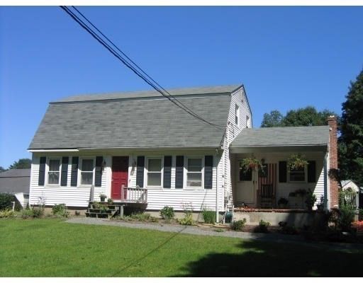 Exterior, Facade, Cape Cod