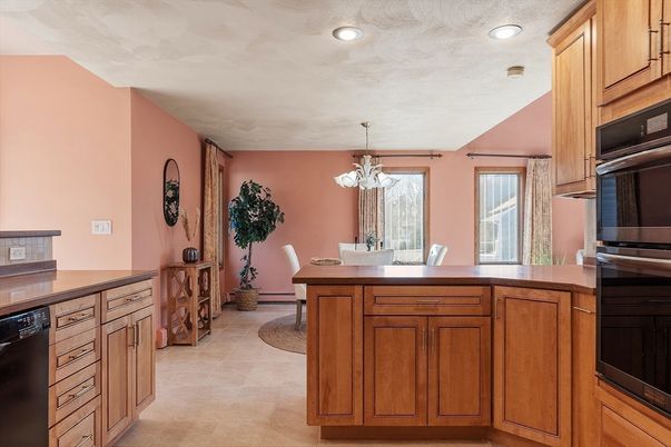 Chandelier, Dining room, Interior, Kitchen, Recessed Lighting