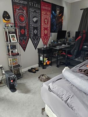 Home Office, Interior