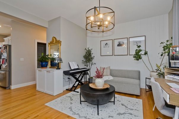 Chandelier, Interior, Pendant Lights, Piano, Wood Texture Flooring