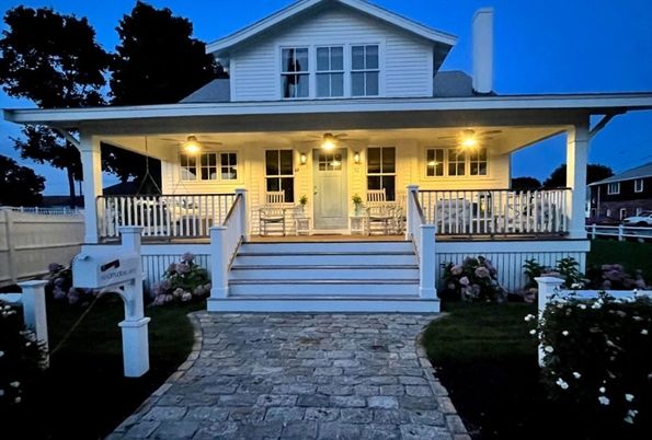 Exterior, Facade, American Craftsman