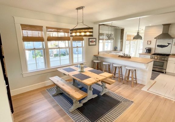 Dining room, Interior, Kitchen, Pendant Lights, Wood Texture Flooring