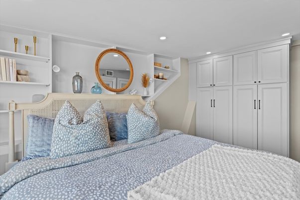 Bedroom, Interior, Recessed Lighting