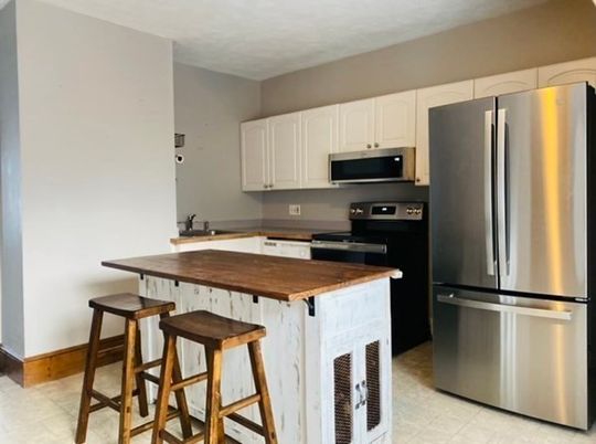 Interior, Kitchen, Stainless Steel Appliances