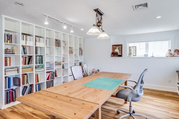 Home Office, Interior, Pendant Lights, Recessed Lighting, Wood Texture Flooring