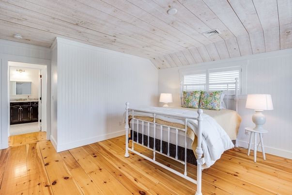 Bedroom, Interior, Wooden Ceilings, Wood Texture Flooring