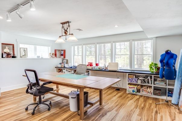 Home Office, Interior, Pendant Lights, Recessed Lighting, Wood Texture Flooring
