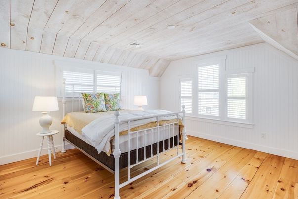 Bedroom, Interior, Wooden Beams, Wooden Ceilings, Wood Texture Flooring
