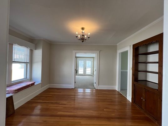 Chandelier, Empty room, Interior, Wood Texture Flooring