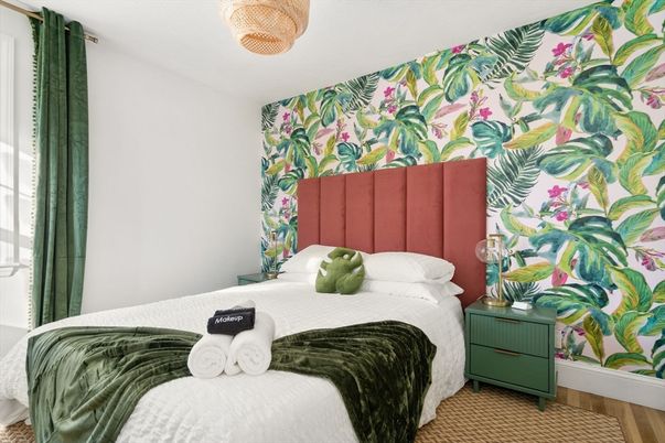 Bedroom, Interior, Wood Texture Flooring