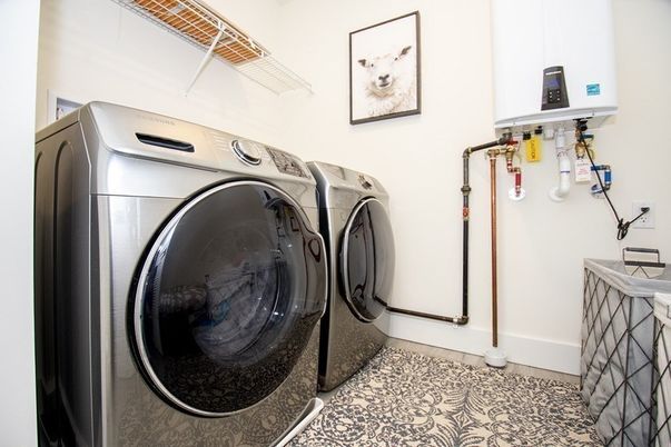 Interior, Washer