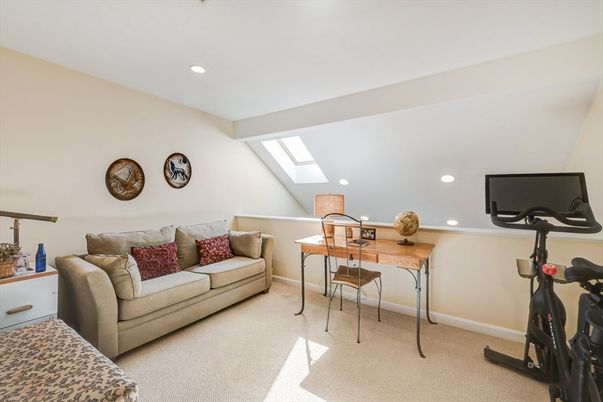 Fitness Equipment, Home Office, Interior, Recessed Lighting
