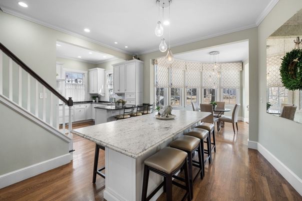 Dining room, Interior, Kitchen, Pendant Lights, Recessed Lighting, Wood Texture Flooring