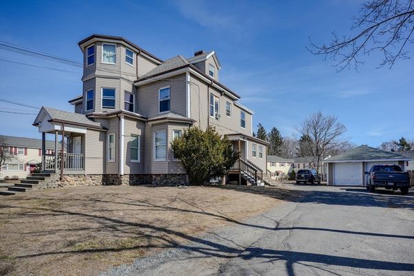 Detached Garage, Exterior, Facade, Queen Anne Victorian