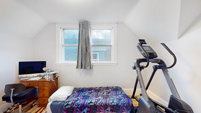Bedroom, Fitness Equipment, Home Office, Interior, Water