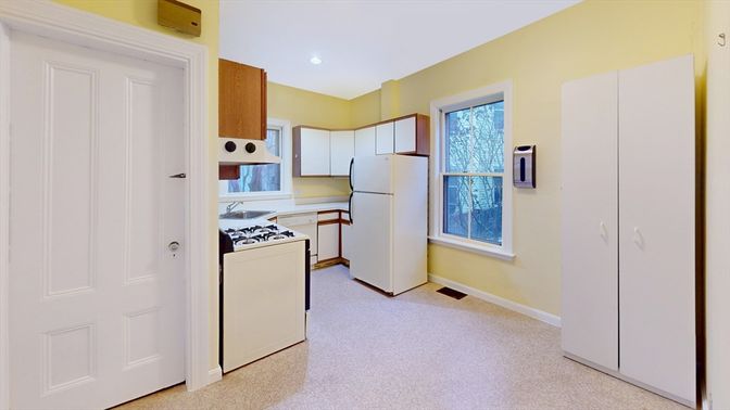 Interior, Kitchen, Recessed Lighting, Washer