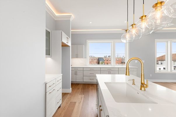 Interior, Kitchen, Pendant Lights, Recessed Lighting, Wood Texture Flooring