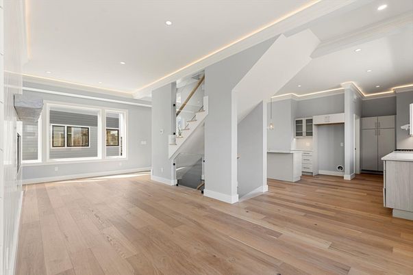 Empty room, Interior, Recessed Lighting, Wood Texture Flooring