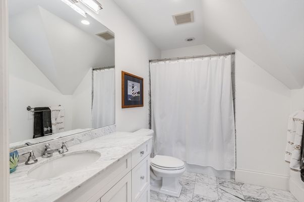 Bathroom, Dual Sink Vanities, Interior, Marble, Recessed Lighting
