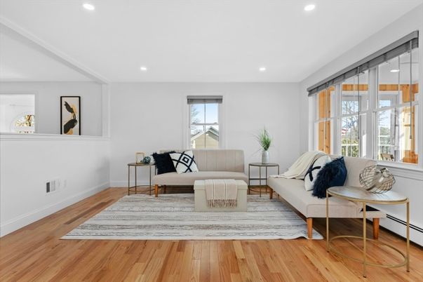 Interior, Living room, Recessed Lighting, Wood Texture Flooring