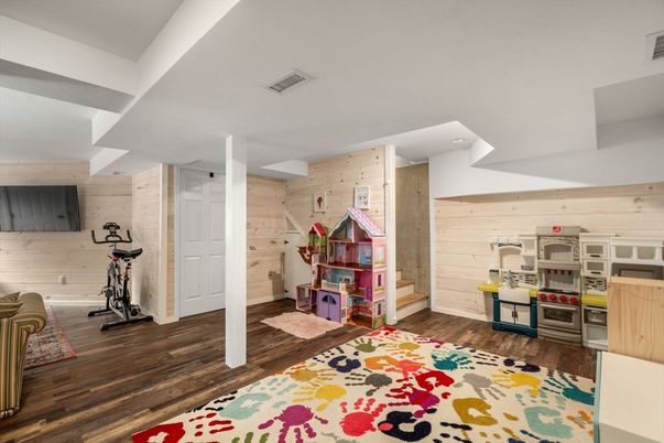 Fitness Equipment, Interior, Wood Texture Flooring, Wooden Walls