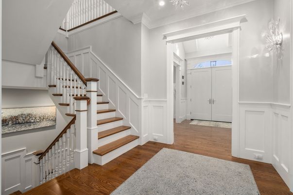 Interior, Recessed Lighting, Wood Texture Flooring