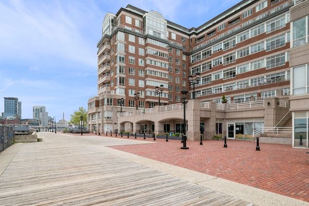 Exterior, Facade, Condo Building
